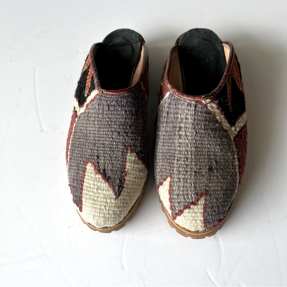 Authentic Wool Turkish Kilim Slides - Picture 3 of 10